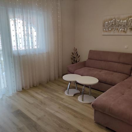 Apartments Juric Privlaka  Luaran gambar