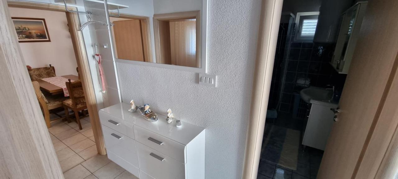 Apartments Juric Privlaka  Luaran gambar