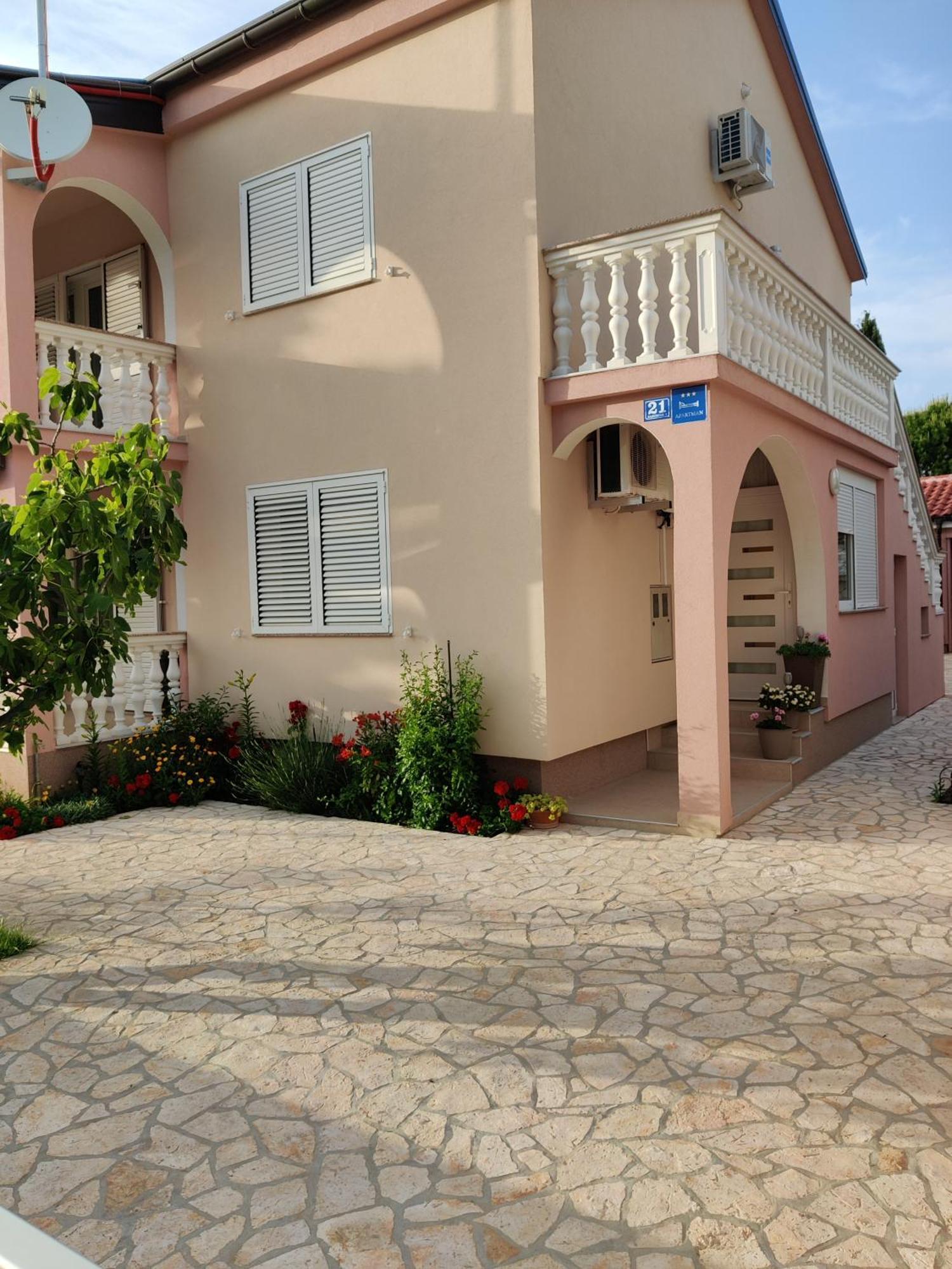 Apartments Juric Privlaka  Luaran gambar